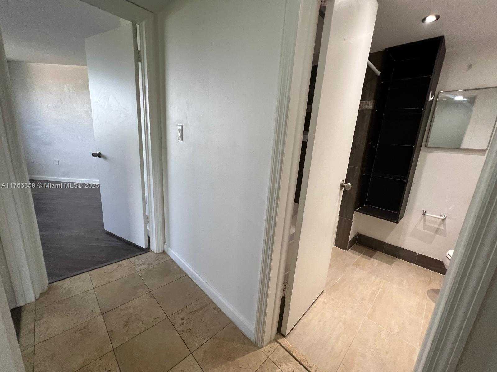 Small Image of 9715 FONTAINEBLEAU BLVD #E308, Miami Number 18