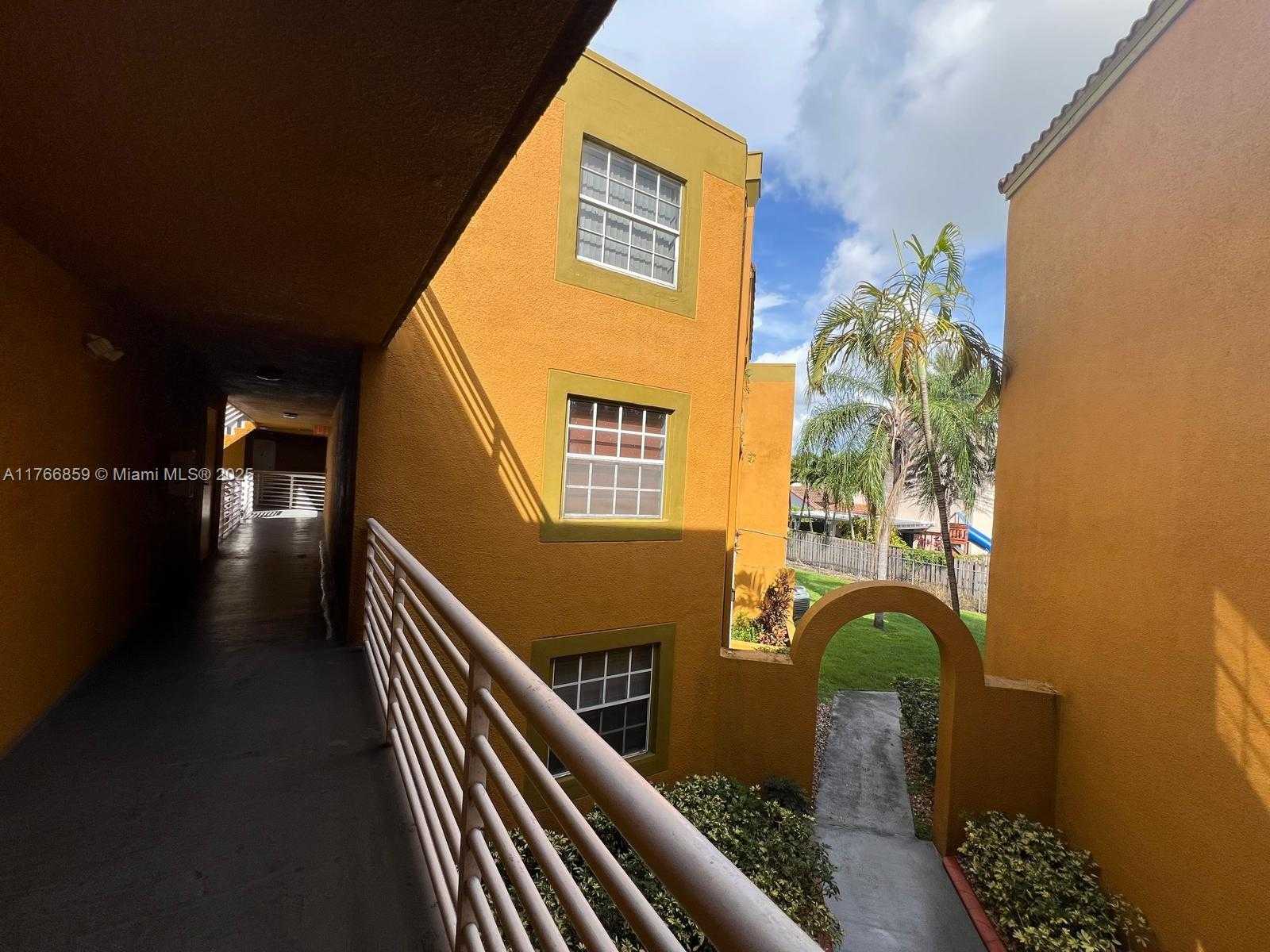 Small Image of 9715 FONTAINEBLEAU BLVD #E308, Miami Number 45