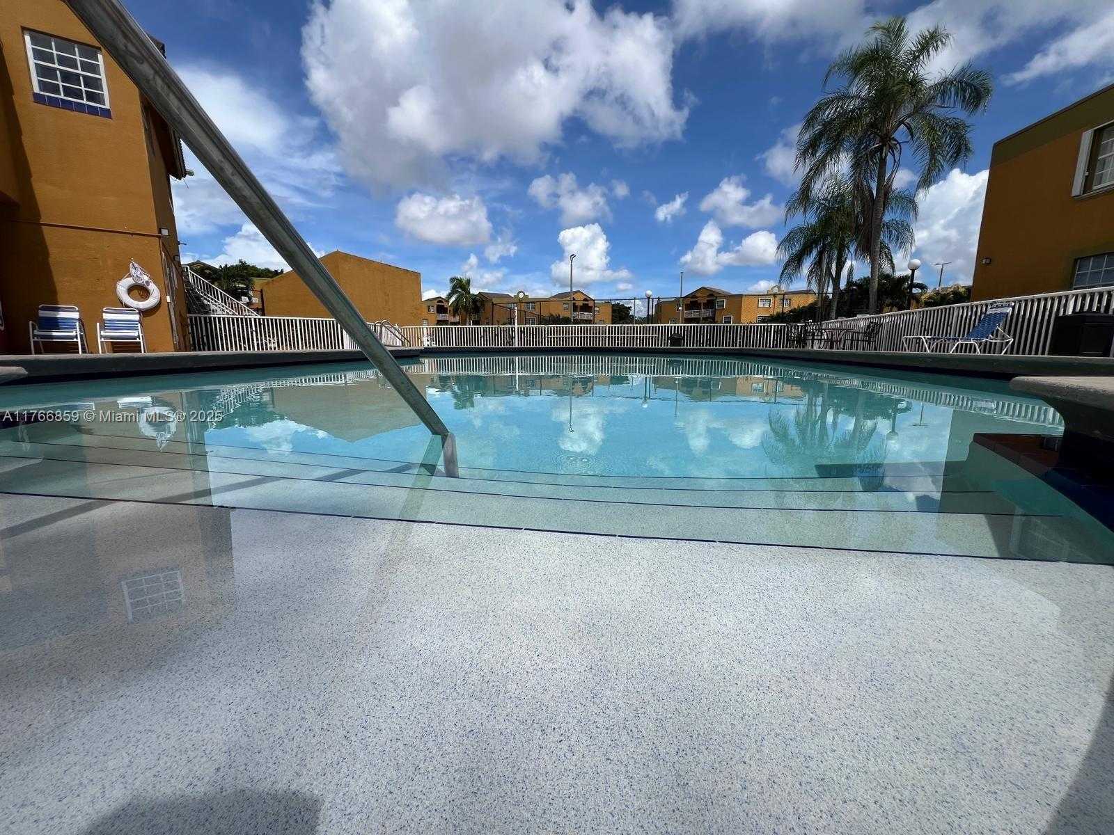 Small Image of 9715 FONTAINEBLEAU BLVD #E308, Miami Number 48