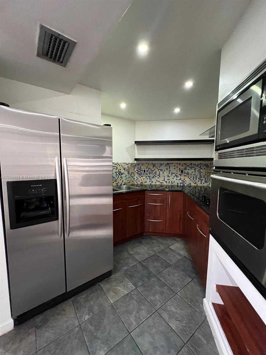 Small Image of 9715 FONTAINEBLEAU BLVD #E308, Miami Number 9