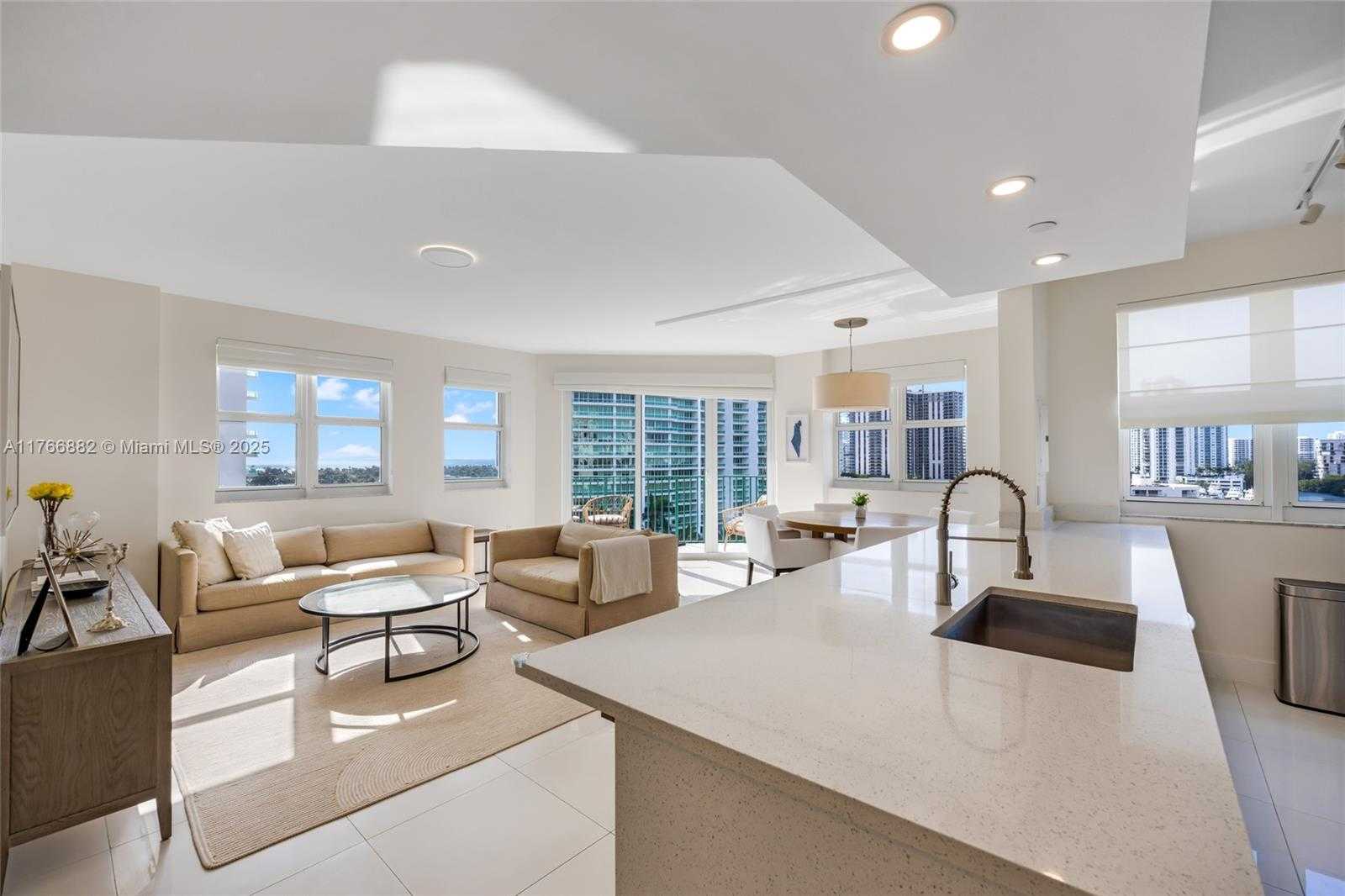 Small Image of 20000 EAST COUNTRY CLUB DR #911, Aventura Number 14