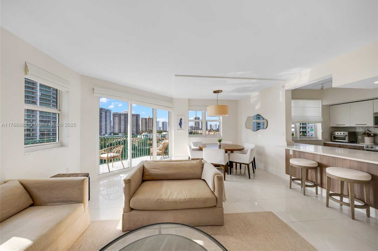 Small Image of 20000 EAST COUNTRY CLUB DR #911, Aventura Number 9