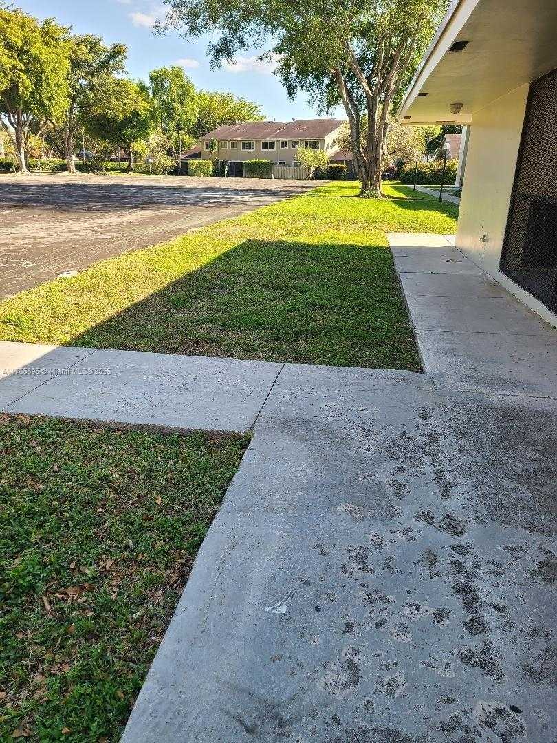 Small Image of 5620 NORTH WEST 59TH ST #6, Tamarac Number 18