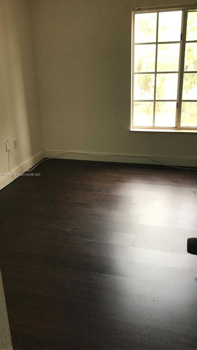 Small Image of 5122 NORTH WEST 79TH AVE #205, Doral Number 11