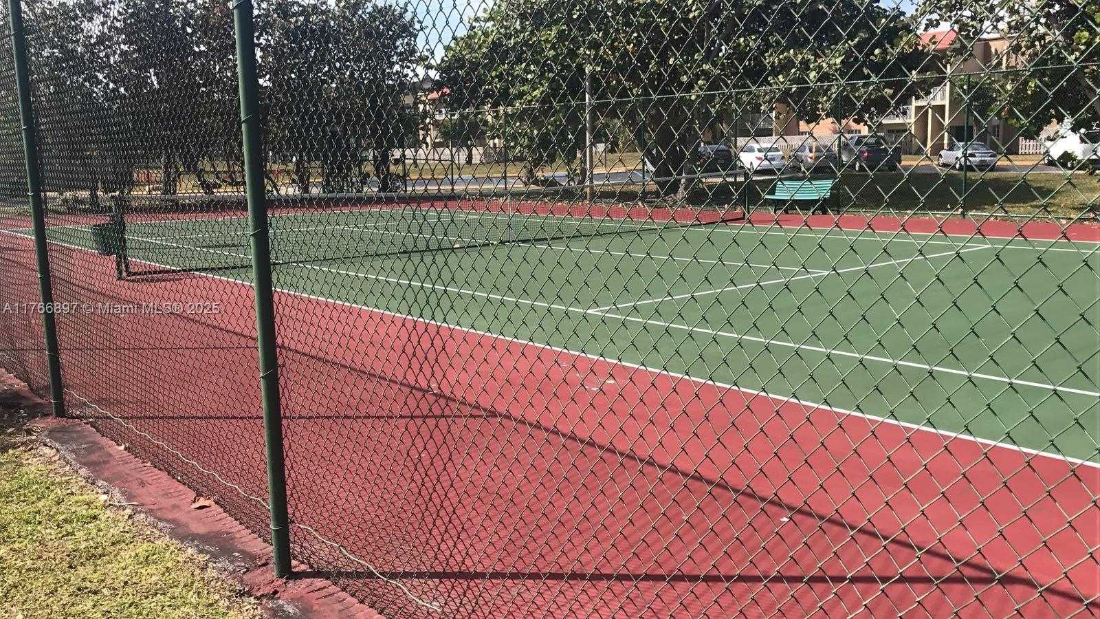 Small Image of 5122 NORTH WEST 79TH AVE #205, Doral Number 3