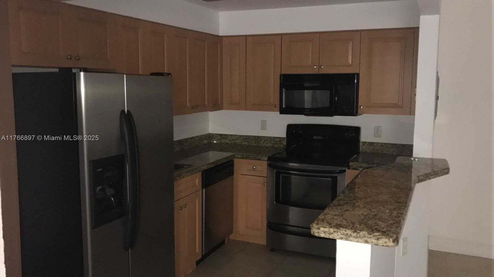 Small Image of 5122 NORTH WEST 79TH AVE #205, Doral Number 7