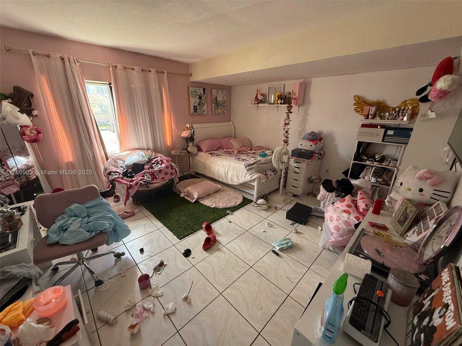 Small Image of 417 NORTH WEST 84TH ST #417, Miami Number 11