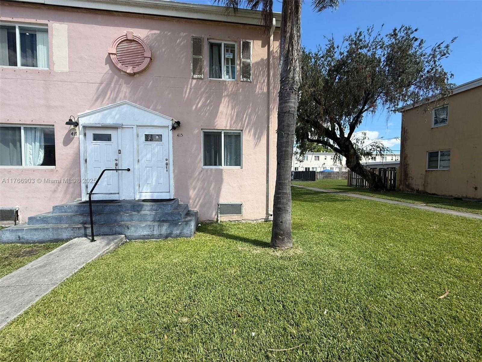 Small Image of 417 NORTH WEST 84TH ST #417, Miami Number 8