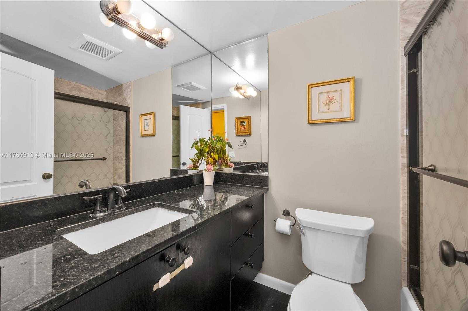 Small Image of 7441 WAYNE AVE #11F, Miami Beach Number 18