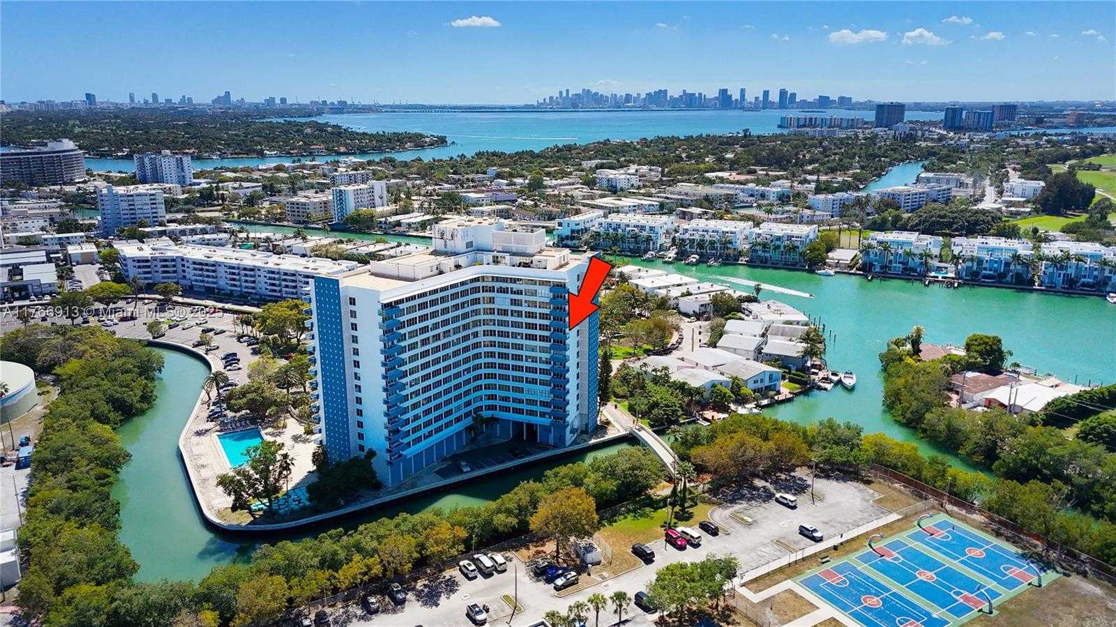 Small Image of 7441 WAYNE AVE #11F, Miami Beach Number 32