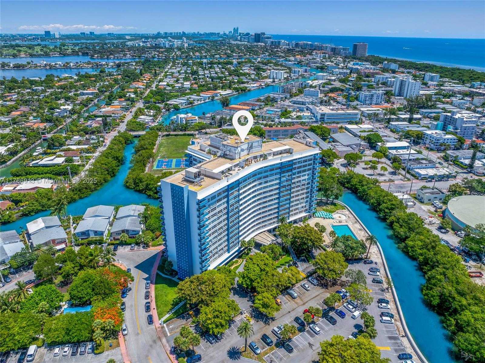 Small Image of 7441 WAYNE AVE #11F, Miami Beach Number 38