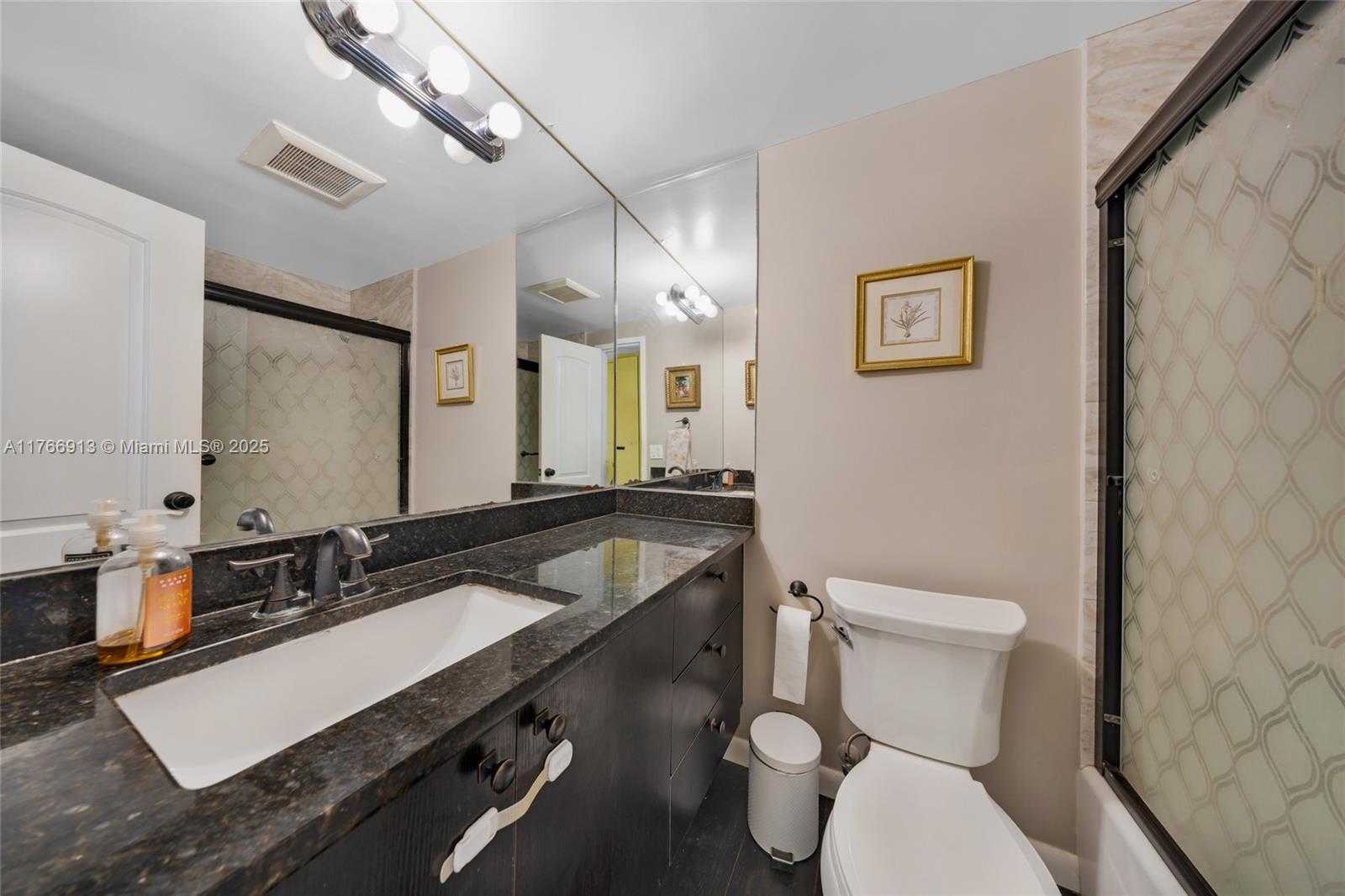 Small Image of 7441 WAYNE AVE #11F, Miami Beach Number 76
