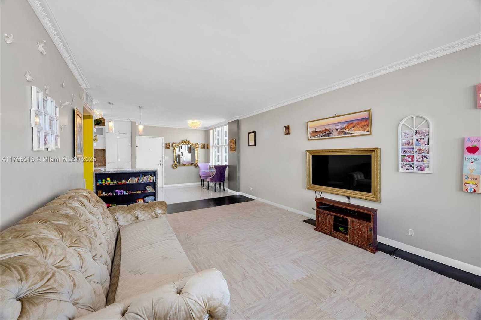 Small Image of 7441 WAYNE AVE #11F, Miami Beach Number 9