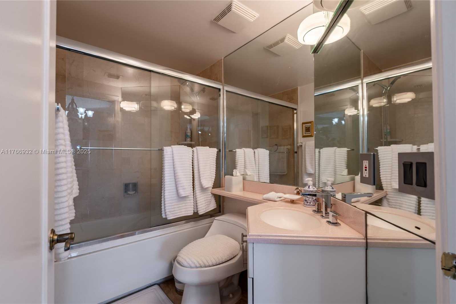 Small Image of 10140 WEST BAY HARBOR DR #502B, Bay Harbor Islands Number 11