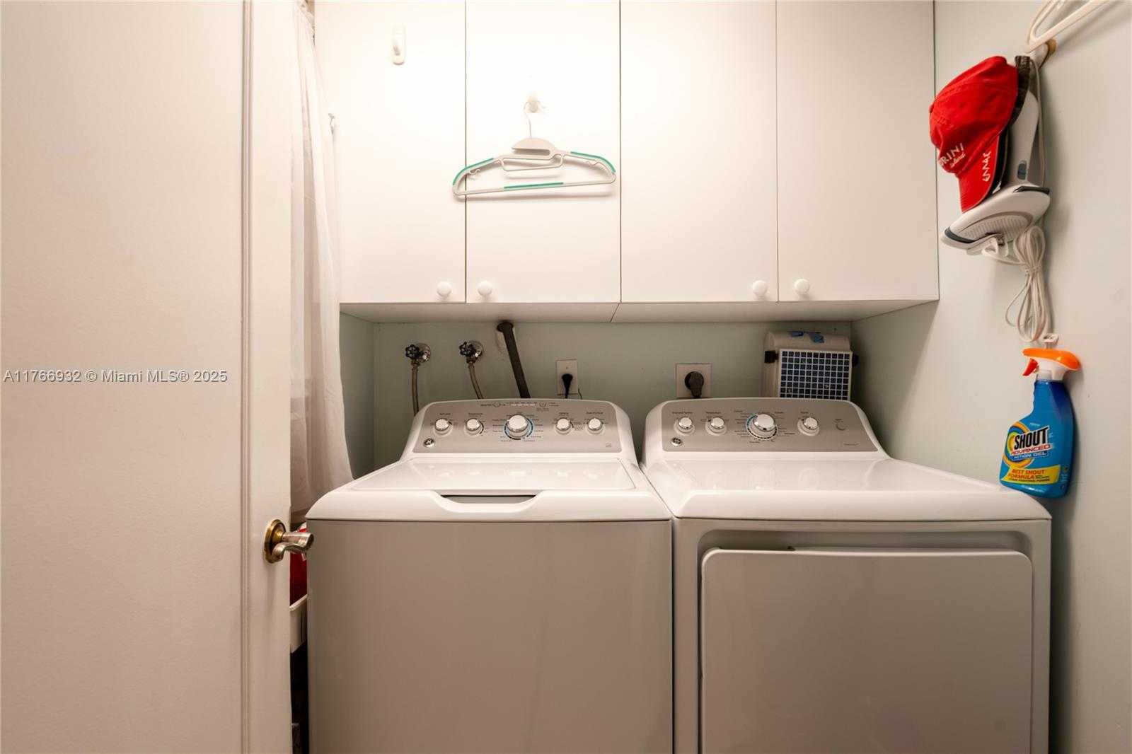 Small Image of 10140 WEST BAY HARBOR DR #502B, Bay Harbor Islands Number 12
