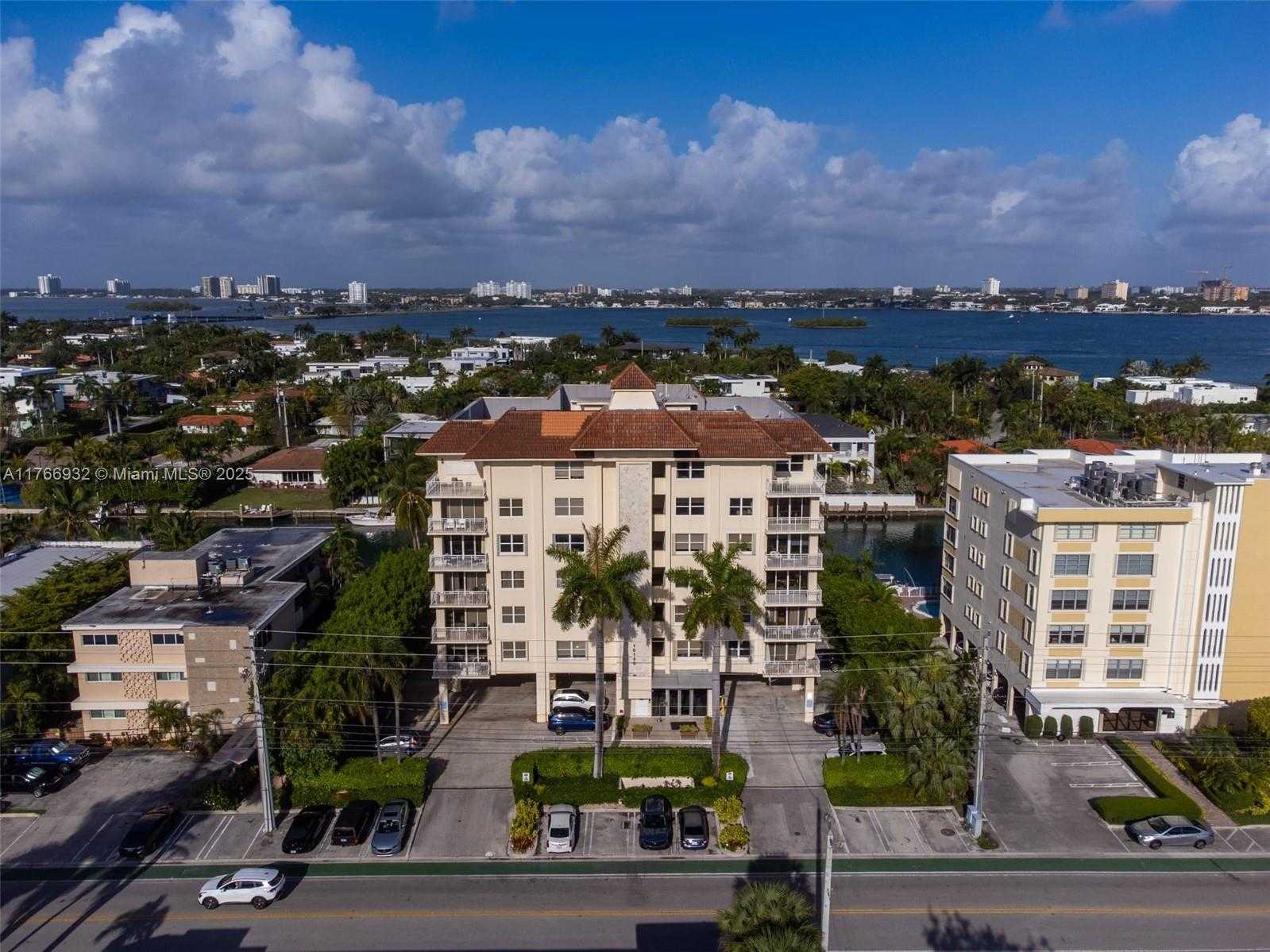Small Image of 10140 WEST BAY HARBOR DR #502B, Bay Harbor Islands Number 16
