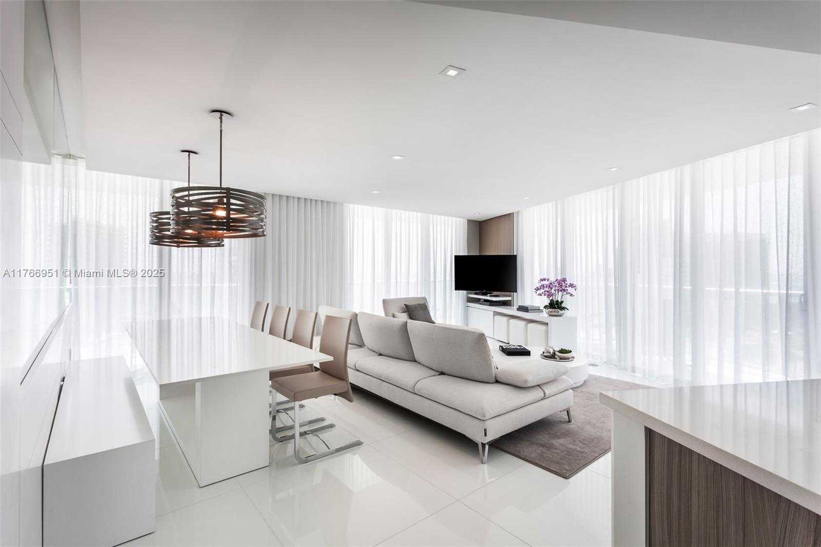Small Image of 6700 INDIAN CREEK DR #1402, Miami Beach Number 3