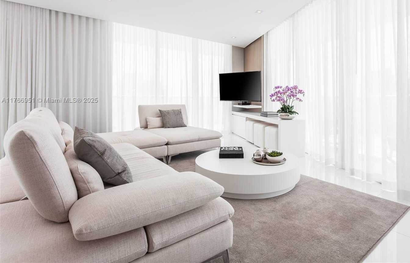 Small Image of 6700 INDIAN CREEK DR #1402, Miami Beach Number 4