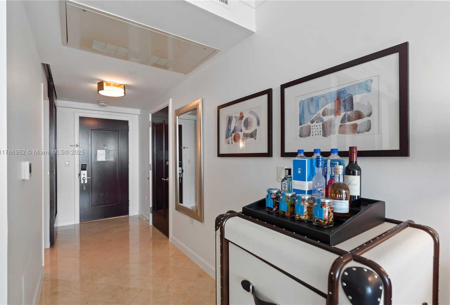 Small Image of 4391 COLLINS AVE #1618, Miami Beach Number 17