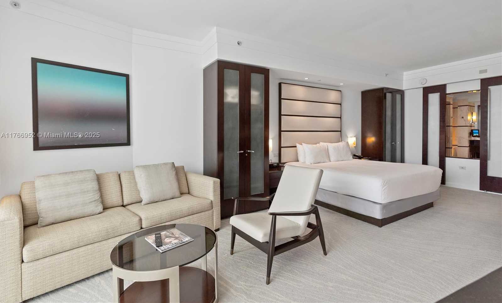 Small Image of 4391 COLLINS AVE #1618, Miami Beach Number 19