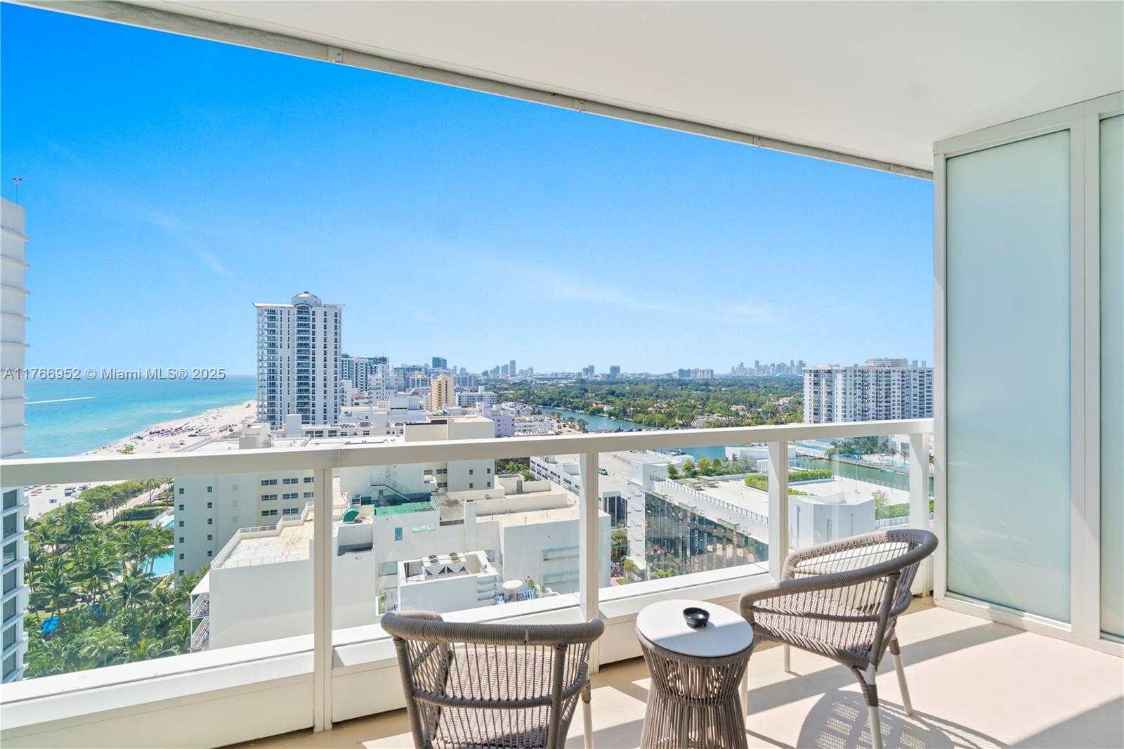 Small Image of 4391 COLLINS AVE #1618, Miami Beach Number 7