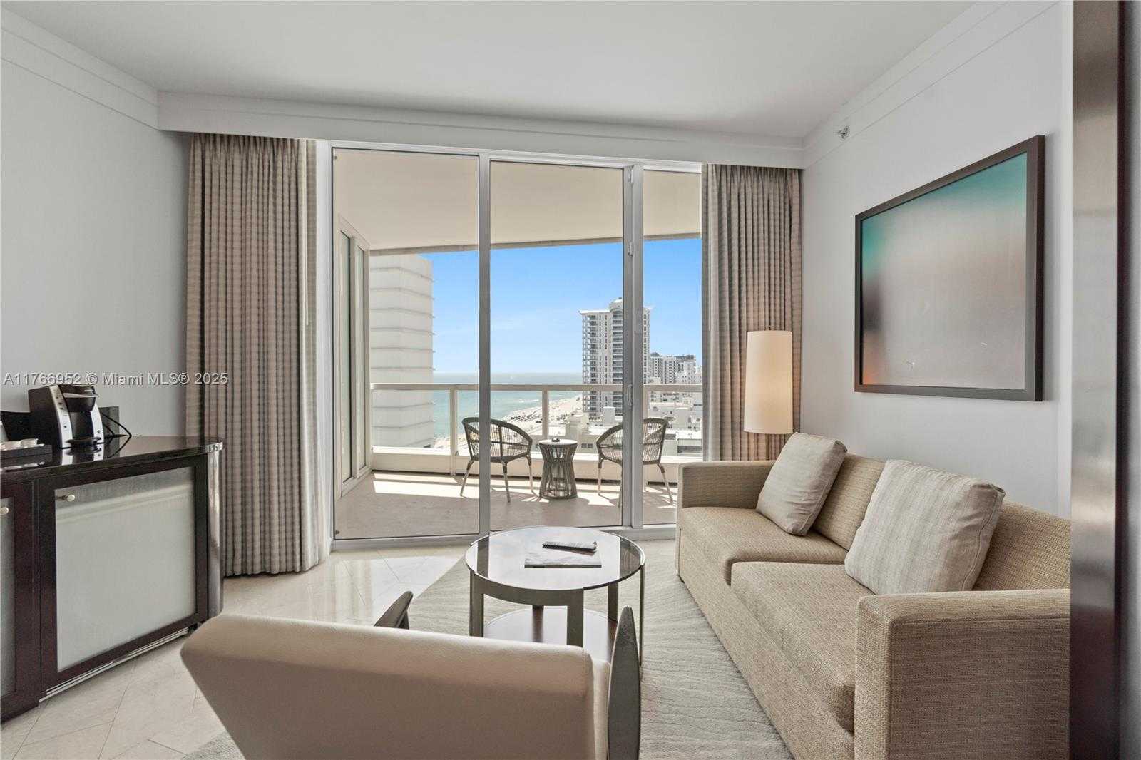 Small Image of 4391 COLLINS AVE #1618, Miami Beach Number 9