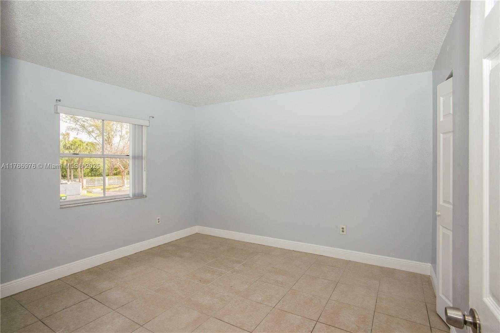 Small Image of 8200 SOUTH WEST 210TH ST #111, Cutler Bay Number 13