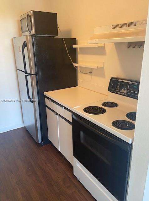 Small Image of 2020 #901, North Miami Number 10