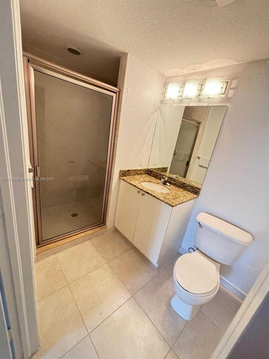 Small Image of 1830 RADIUS DR #604, Hollywood Number 11