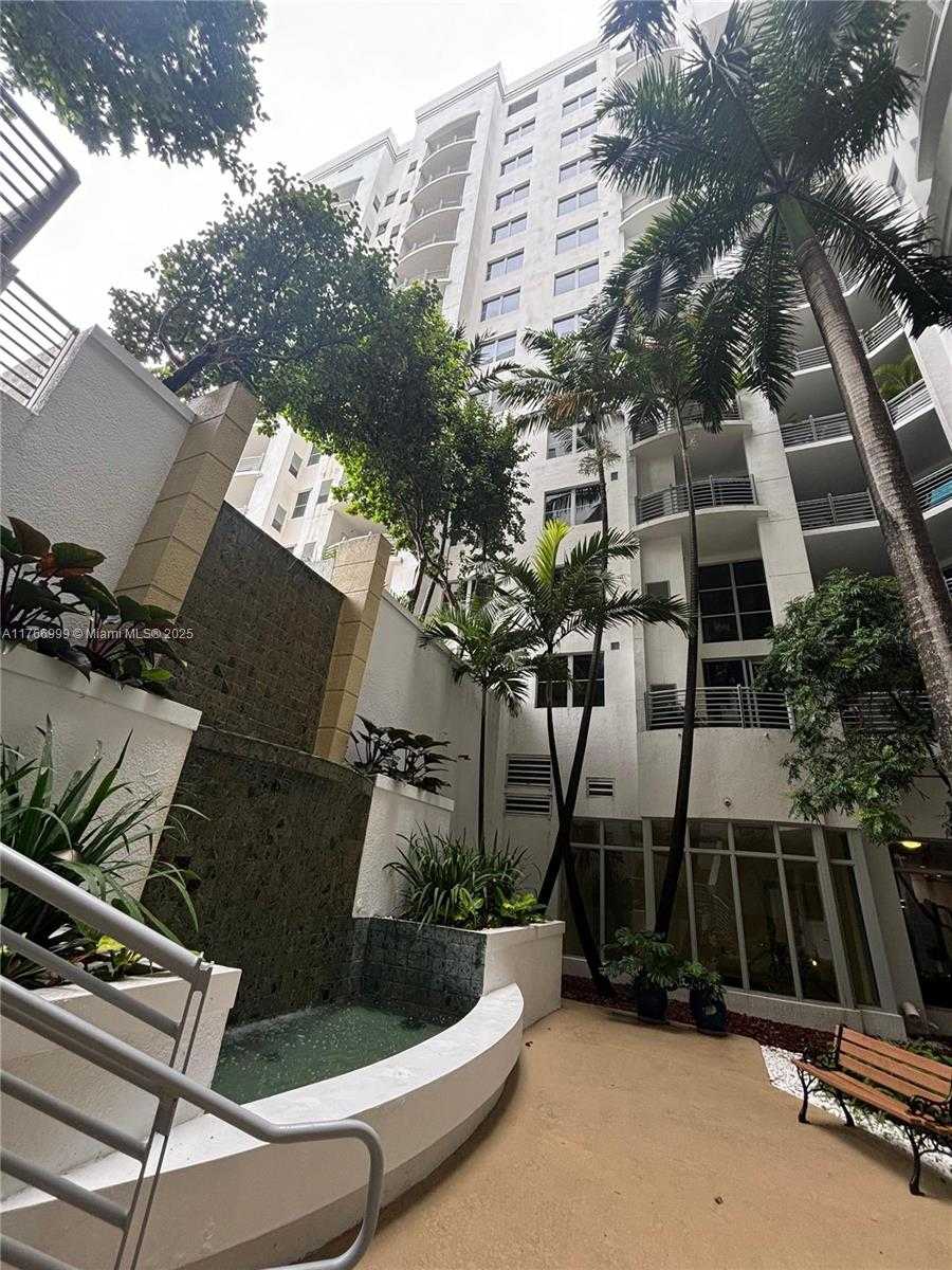 Small Image of 1830 RADIUS DR #604, Hollywood Number 2