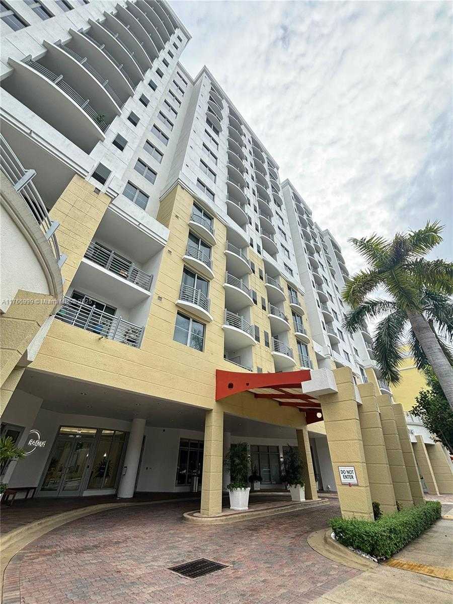 Small Image of 1830 RADIUS DR #604, Hollywood Number 4
