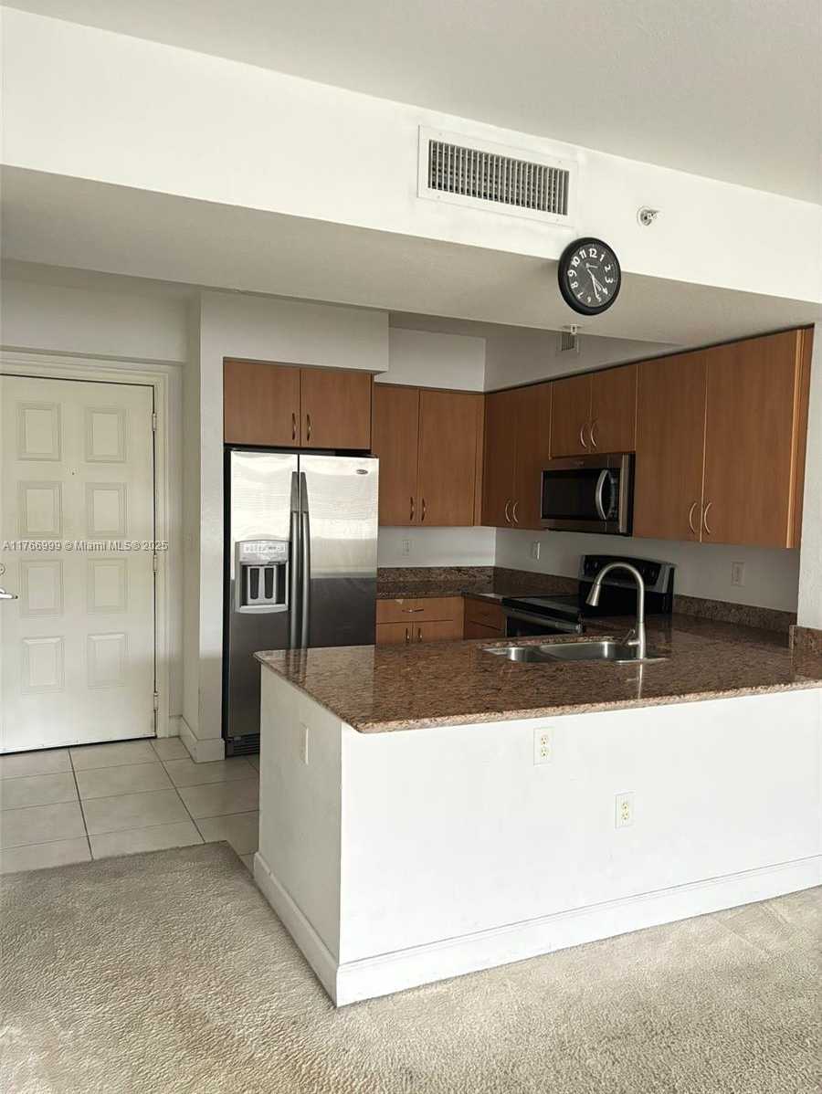 Small Image of 1830 RADIUS DR #604, Hollywood Number 5