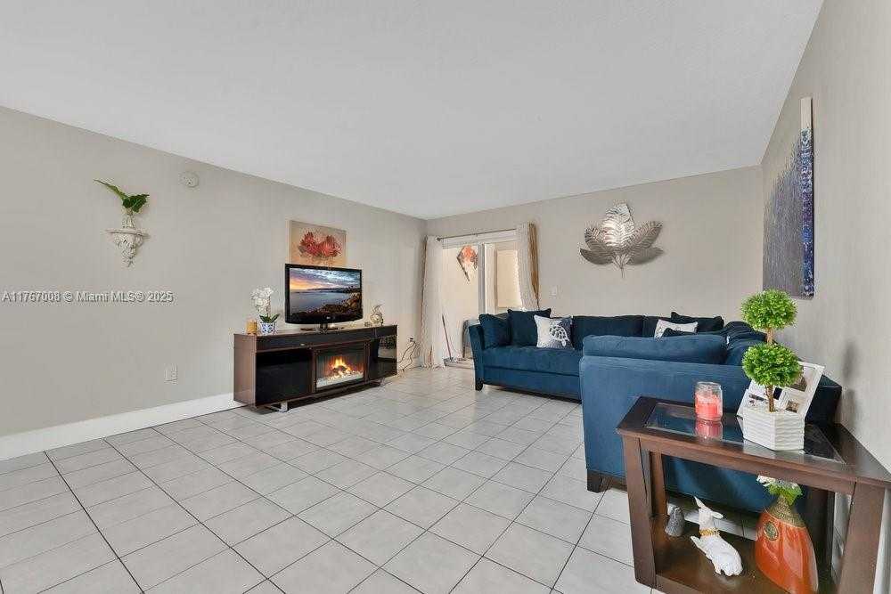 Small Image of 1810 WEST 56TH ST #3108, Hialeah Number 10