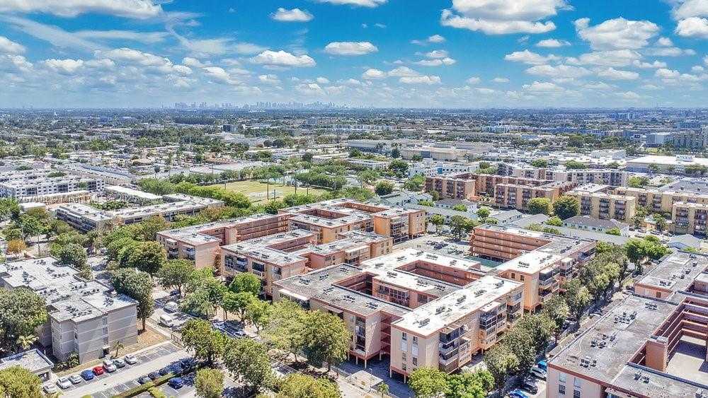 Small Image of 1810 WEST 56TH ST #3108, Hialeah Number 26