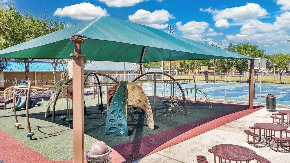 Small Image of 1810 WEST 56TH ST #3108, Hialeah Number 29