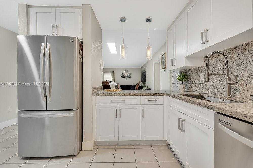 Small Image of 1810 WEST 56TH ST #3108, Hialeah Number 3