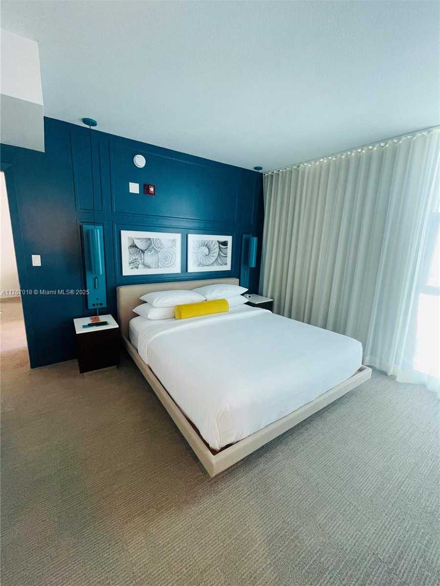 Small Image of 17315 COLLINS AVE #2007, Sunny Isles Beach Number 12