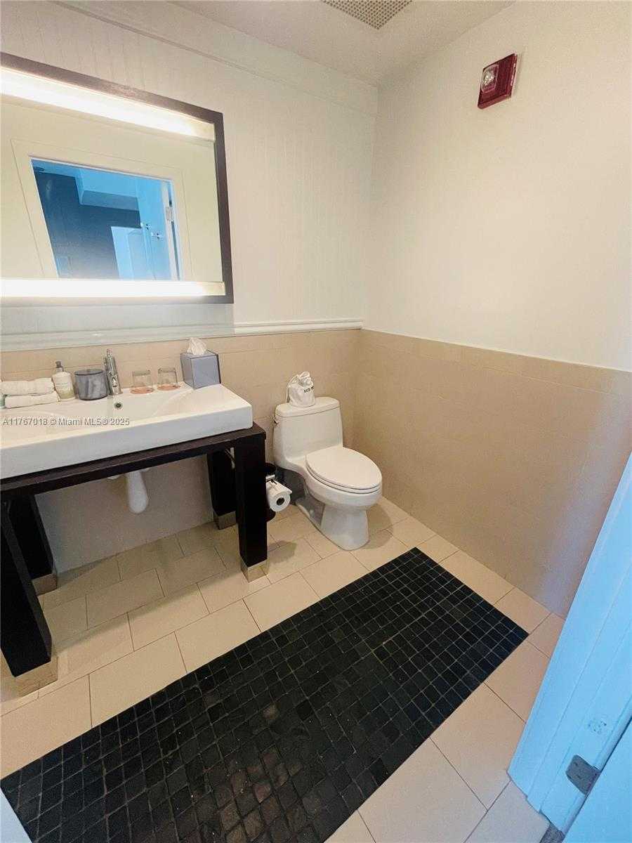 Small Image of 17315 COLLINS AVE #2007, Sunny Isles Beach Number 15