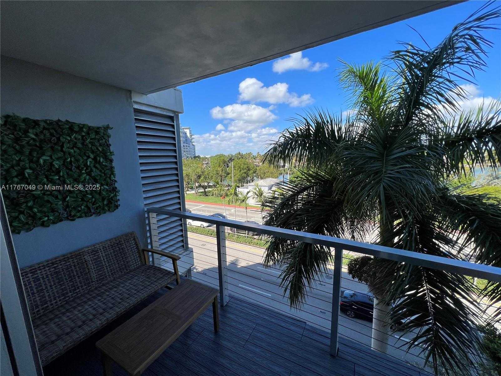 Small Image of 6305 INDIAN CREEK DR #4E, Miami Beach Number 26