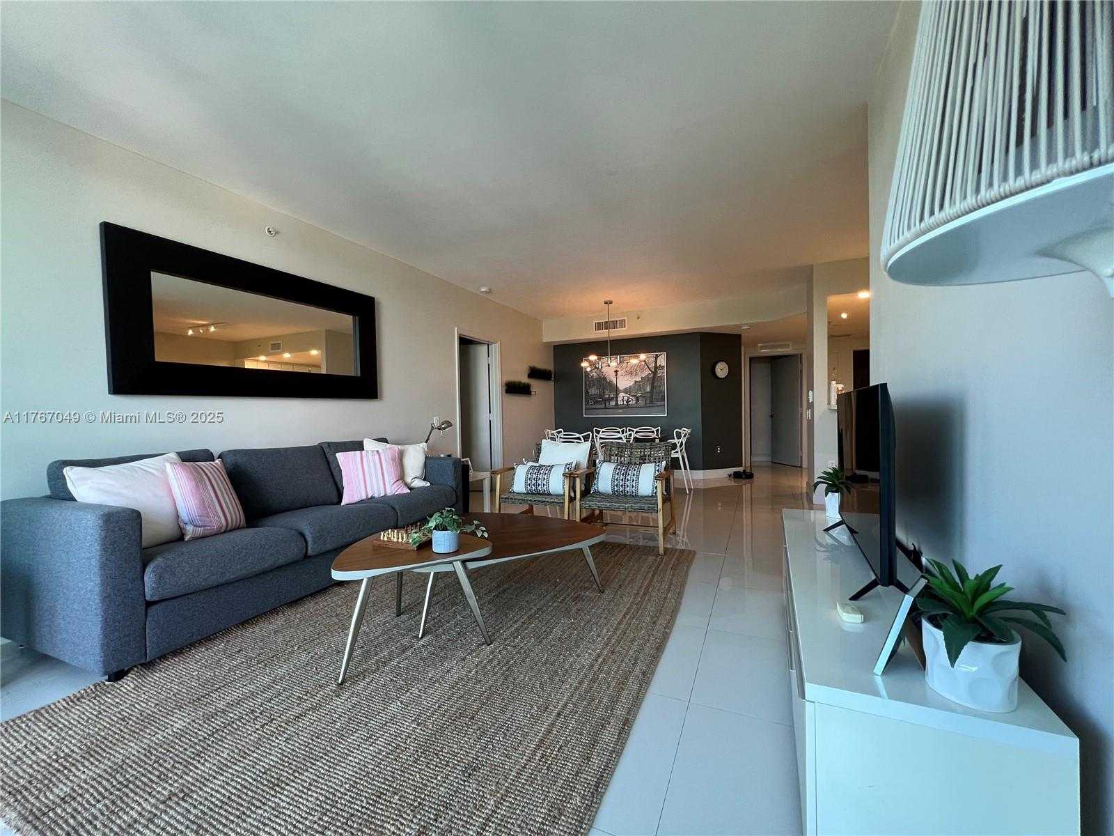 Small Image of 6305 INDIAN CREEK DR #4E, Miami Beach Number 30