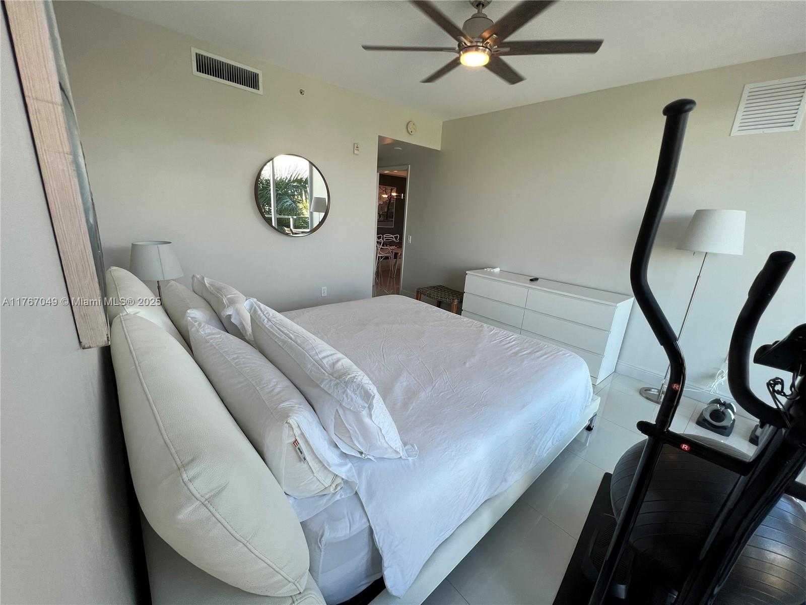 Small Image of 6305 INDIAN CREEK DR #4E, Miami Beach Number 34