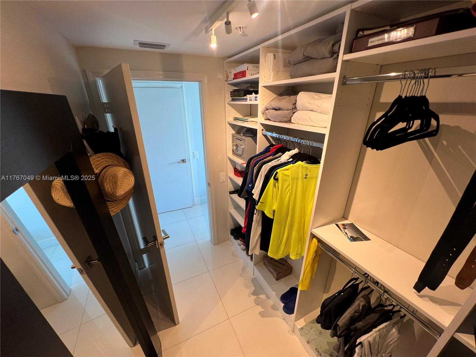 Small Image of 6305 INDIAN CREEK DR #4E, Miami Beach Number 37