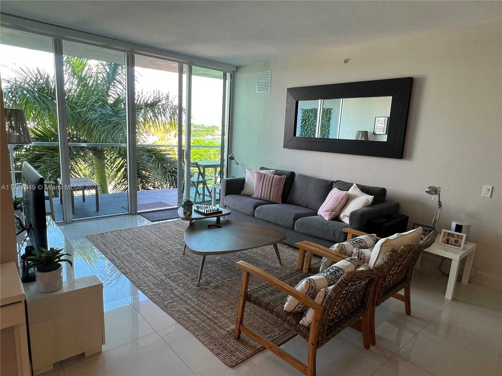 Small Image of 6305 INDIAN CREEK DR #4E, Miami Beach Number 4