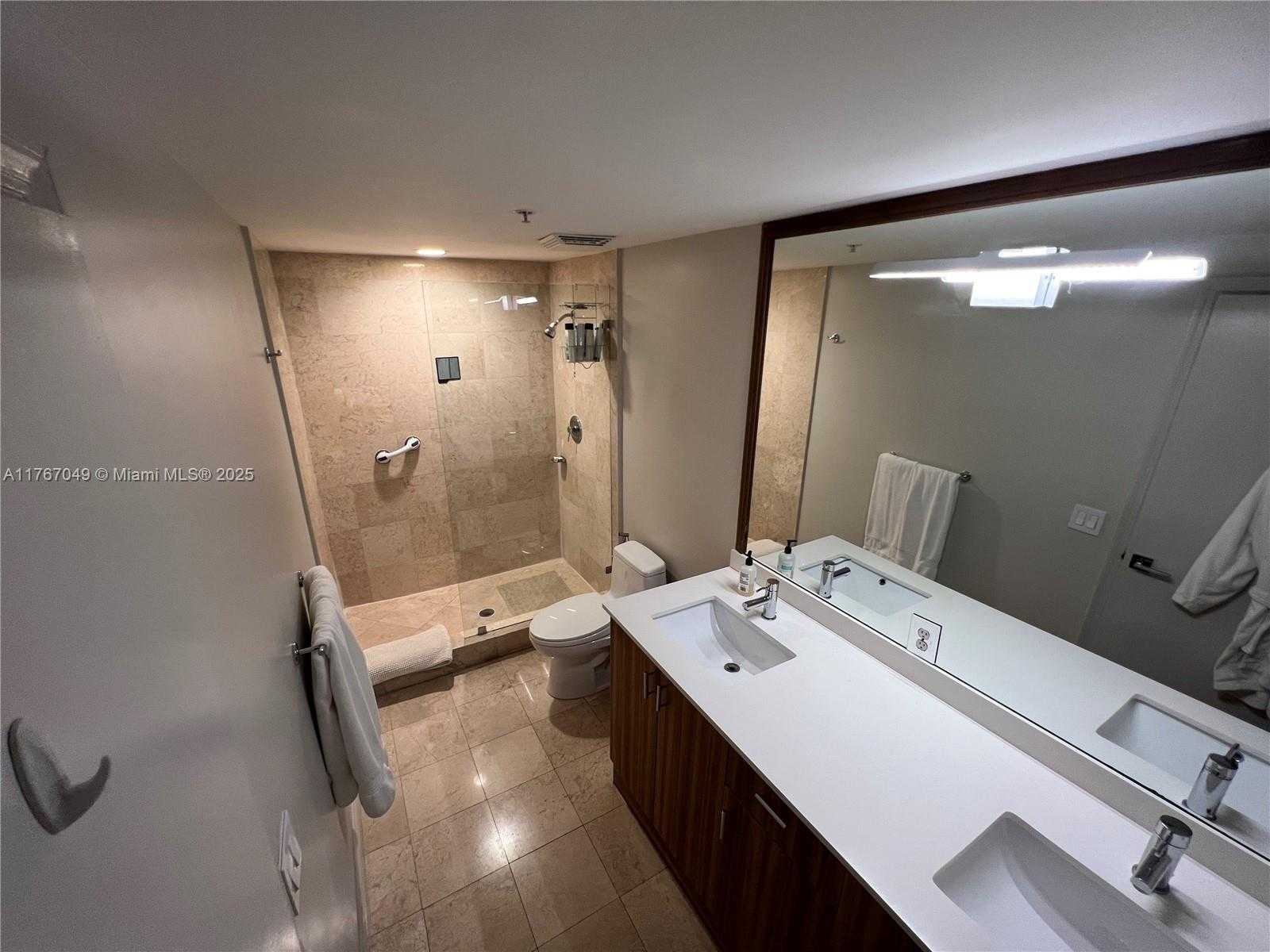 Small Image of 6305 INDIAN CREEK DR #4E, Miami Beach Number 41