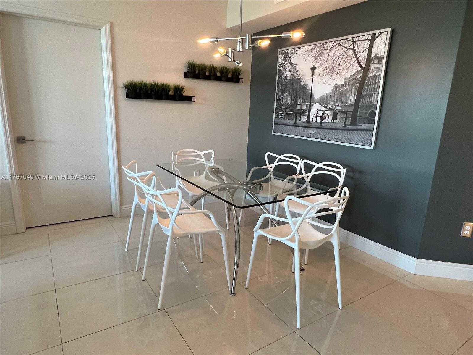 Small Image of 6305 INDIAN CREEK DR #4E, Miami Beach Number 7
