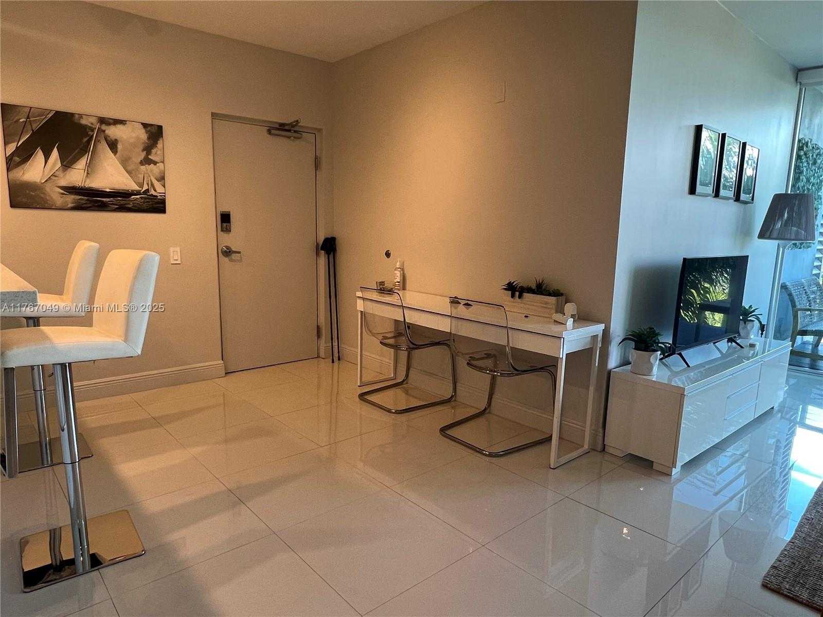 Small Image of 6305 INDIAN CREEK DR #4E, Miami Beach Number 9