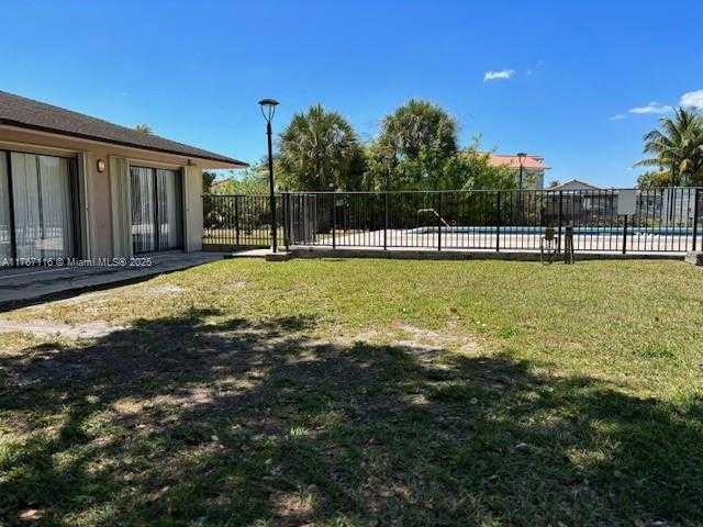Small Image of 5900 SOUTH WEST 127TH AVE #3402, Miami Number 6