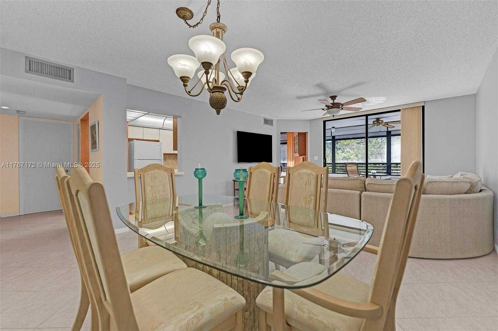 Small Image of 1470 SHERIDAN ST #22C, Hollywood Number 17