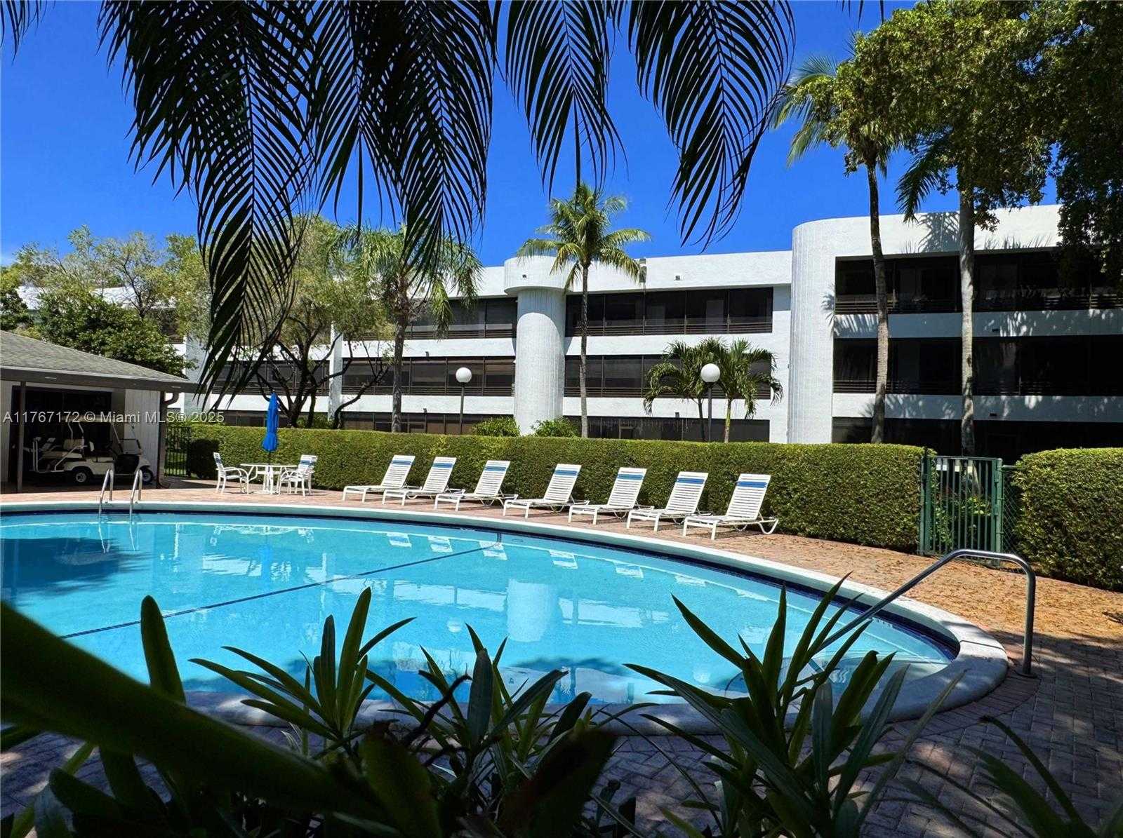 Small Image of 1470 SHERIDAN ST #22C, Hollywood Number 4