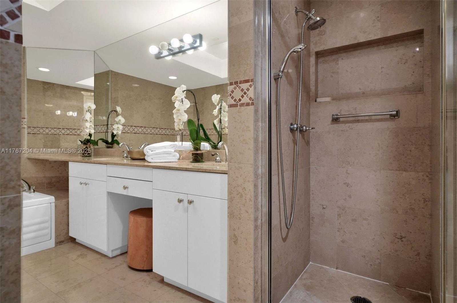 Small Image of 4779 COLLINS AVE #804, Miami Beach Number 23